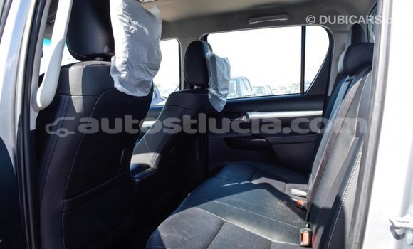 Buy Import Toyota Hilux Other Car in Import - Dubai in Anse-la-Raye Buy Import Toyota Hilux Other Car in Import - Dubai in Anse-la-Raye