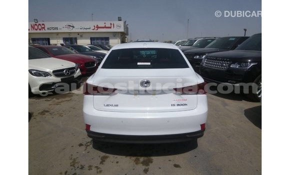 Acheter Import Voiture Lexus IS Blanc à Import - Dubai, Anse-la-Raye Acheter Import Voiture Lexus IS Blanc à Import - Dubai, Anse-la-Raye