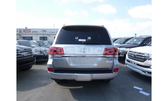 Buy Import Toyota Land Cruiser Other Car in Import - Dubai in Anse-la-Raye Buy Import Toyota Land Cruiser Other Car in Import - Dubai in Anse-la-Raye