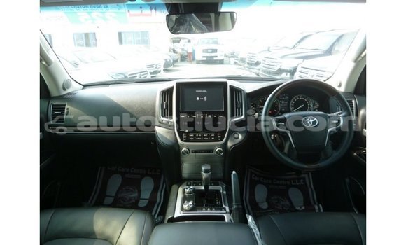 Buy Import Toyota Land Cruiser Other Car in Import - Dubai in Anse-la-Raye Buy Import Toyota Land Cruiser Other Car in Import - Dubai in Anse-la-Raye