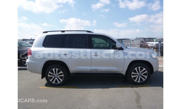 Buy Import Toyota Land Cruiser Other Car in Import - Dubai in Anse-la-Raye Buy Import Toyota Land Cruiser Other Car in Import - Dubai in Anse-la-Raye