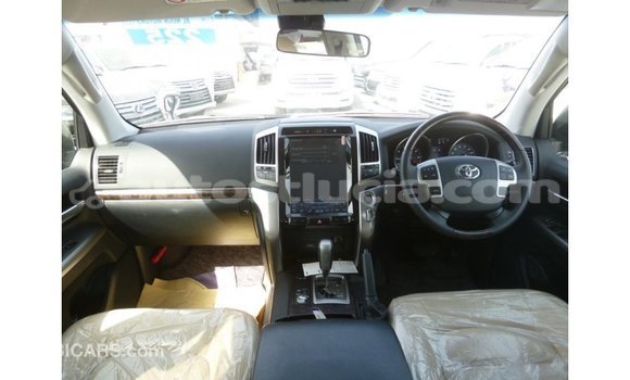 Buy Import Toyota Land Cruiser Black Car in Import - Dubai in Anse-la-Raye Buy Import Toyota Land Cruiser Black Car in Import - Dubai in Anse-la-Raye