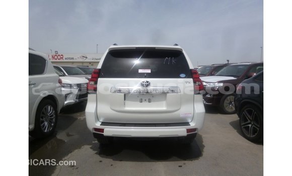Buy Import Toyota Prado White Car in Import - Dubai in Anse-la-Raye Buy Import Toyota Prado White Car in Import - Dubai in Anse-la-Raye