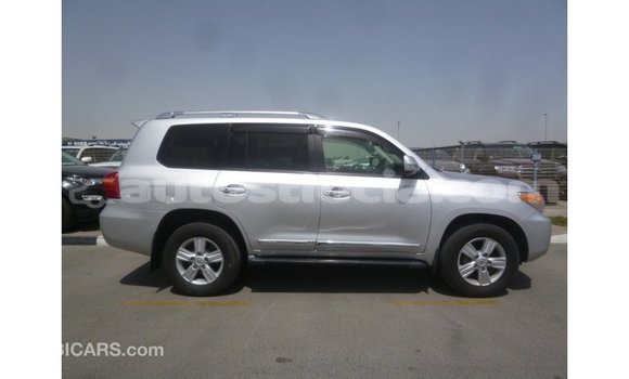 Buy Import Toyota Land Cruiser Other Car in Import - Dubai in Anse-la-Raye Buy Import Toyota Land Cruiser Other Car in Import - Dubai in Anse-la-Raye