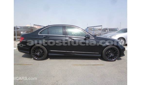 Buy Import Mercedes-Benz 190 (W201) Black Car in Import - Dubai in Anse-la-Raye Buy Import Mercedes-Benz 190 (W201) Black Car in Import - Dubai in Anse-la-Raye