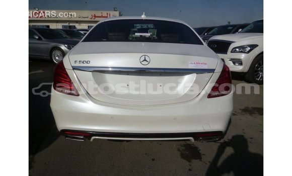 Buy Import Mercedes-Benz 190 (W201) White Car in Import - Dubai in Anse-la-Raye Buy Import Mercedes-Benz 190 (W201) White Car in Import - Dubai in Anse-la-Raye