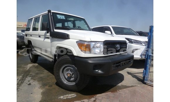 Buy Import Toyota Land Cruiser White Car in Import - Dubai in Anse-la-Raye Buy Import Toyota Land Cruiser White Car in Import - Dubai in Anse-la-Raye
