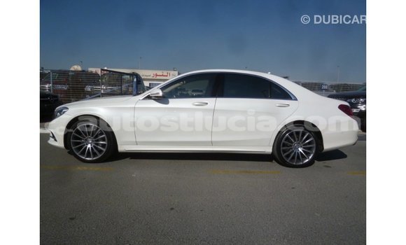Buy Import Mercedes-Benz 190 (W201) White Car in Import - Dubai in Anse-la-Raye Buy Import Mercedes-Benz 190 (W201) White Car in Import - Dubai in Anse-la-Raye