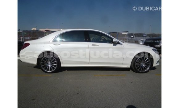 Buy Import Mercedes-Benz 190 (W201) White Car in Import - Dubai in Anse-la-Raye Buy Import Mercedes-Benz 190 (W201) White Car in Import - Dubai in Anse-la-Raye