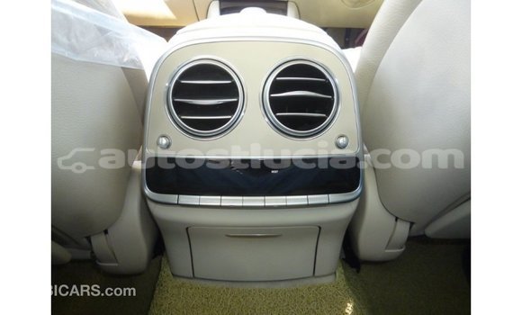 Buy Import Mercedes-Benz 190 (W201) White Car in Import - Dubai in Anse-la-Raye Buy Import Mercedes-Benz 190 (W201) White Car in Import - Dubai in Anse-la-Raye