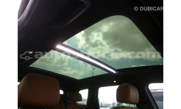 Acheter Import Voiture Volkswagen Touareg Marron à Import - Dubai, Anse-la-Raye Acheter Import Voiture Volkswagen Touareg Marron à Import - Dubai, Anse-la-Raye