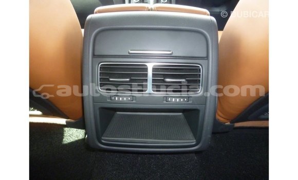 Acheter Import Voiture Volkswagen Touareg Marron à Import - Dubai, Anse-la-Raye Acheter Import Voiture Volkswagen Touareg Marron à Import - Dubai, Anse-la-Raye