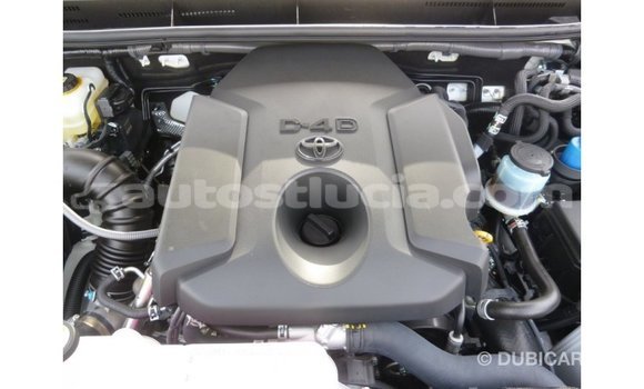Buy Import Toyota Prado White Car in Import - Dubai in Anse-la-Raye Buy Import Toyota Prado White Car in Import - Dubai in Anse-la-Raye