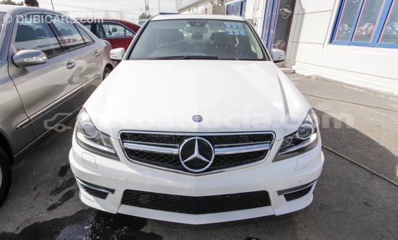 Buy Import Mercedes-Benz 200 White Car in Import - Dubai in Anse-la-Raye Buy Import Mercedes-Benz 200 White Car in Import - Dubai in Anse-la-Raye