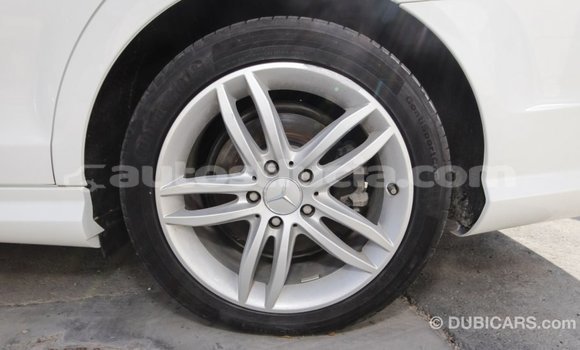 Buy Import Mercedes-Benz 200 White Car in Import - Dubai in Anse-la-Raye Buy Import Mercedes-Benz 200 White Car in Import - Dubai in Anse-la-Raye