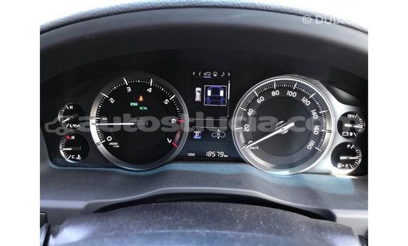 Buy Import Toyota Land Cruiser White Car in Import - Dubai in Anse-la-Raye Buy Import Toyota Land Cruiser White Car in Import - Dubai in Anse-la-Raye