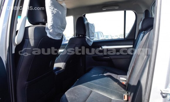 Buy Import Toyota Hilux Other Car in Import - Dubai in Anse-la-Raye Buy Import Toyota Hilux Other Car in Import - Dubai in Anse-la-Raye
