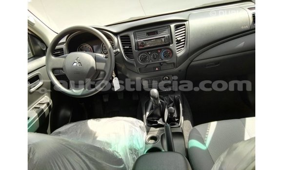 Buy Import Mitsubishi L200 White Car in Import - Dubai in Anse-la-Raye Buy Import Mitsubishi L200 White Car in Import - Dubai in Anse-la-Raye