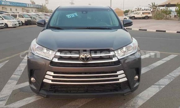 Buy Import Toyota Highlander Other Car in Import - Dubai in Anse-la-Raye Buy Import Toyota Highlander Other Car in Import - Dubai in Anse-la-Raye