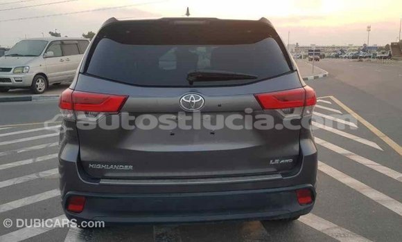Buy Import Toyota Highlander Other Car in Import - Dubai in Anse-la-Raye Buy Import Toyota Highlander Other Car in Import - Dubai in Anse-la-Raye