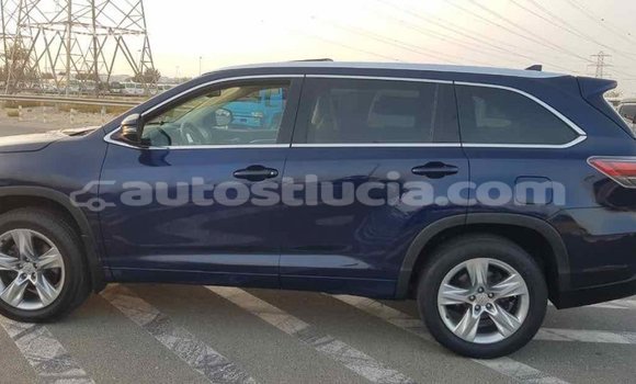 Buy Import Toyota Highlander Blue Car in Import - Dubai in Anse-la-Raye Buy Import Toyota Highlander Blue Car in Import - Dubai in Anse-la-Raye