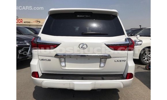 Acheter Import Voiture Lexus LX Blanc à Import - Dubai, Anse-la-Raye Acheter Import Voiture Lexus LX Blanc à Import - Dubai, Anse-la-Raye