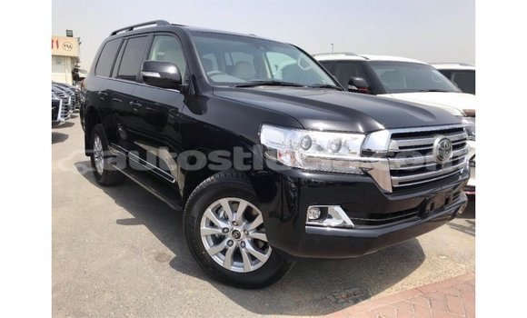 Acheter Import Voiture Toyota Land Cruiser Noir à Import - Dubai, Anse-la-Raye Acheter Import Voiture Toyota Land Cruiser Noir à Import - Dubai, Anse-la-Raye