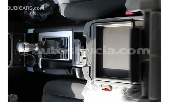 Acheter Import Voiture Toyota Prado Blanc à Import - Dubai, Anse-la-Raye Acheter Import Voiture Toyota Prado Blanc à Import - Dubai, Anse-la-Raye