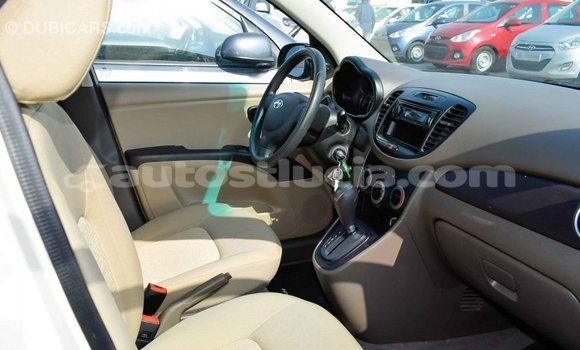 Buy Import Hyundai i10 Beige Car in Import - Dubai in Anse-la-Raye Buy Import Hyundai i10 Beige Car in Import - Dubai in Anse-la-Raye
