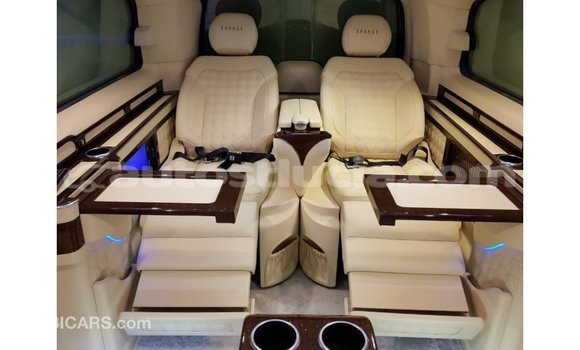 Buy Import Mercedes-Benz 250 Black Car in Import - Dubai in Anse-la-Raye Buy Import Mercedes-Benz 250 Black Car in Import - Dubai in Anse-la-Raye