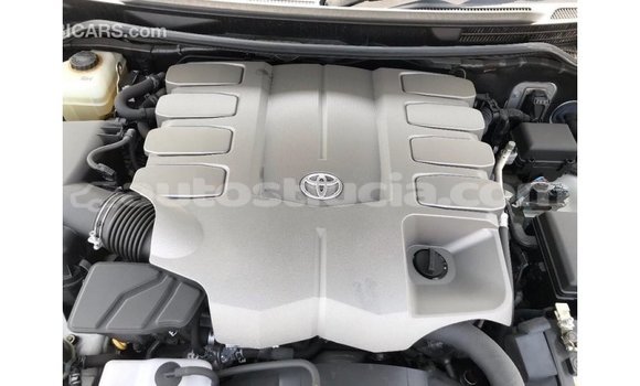 Buy Import Toyota Land Cruiser White Car in Import - Dubai in Anse-la-Raye Buy Import Toyota Land Cruiser White Car in Import - Dubai in Anse-la-Raye
