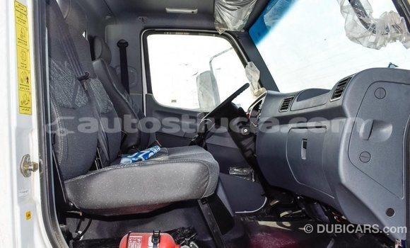 Buy Import Mercedes-Benz 190 (W201) White Car in Import - Dubai in Anse-la-Raye Buy Import Mercedes-Benz 190 (W201) White Car in Import - Dubai in Anse-la-Raye