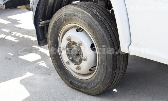 Buy Import Mercedes-Benz 190 (W201) White Car in Import - Dubai in Anse-la-Raye Buy Import Mercedes-Benz 190 (W201) White Car in Import - Dubai in Anse-la-Raye