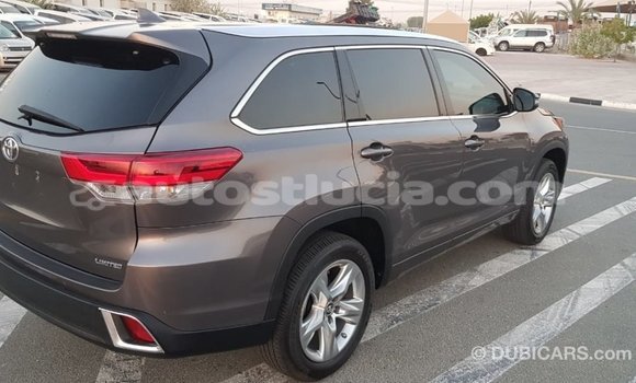 Buy Import Toyota Highlander Other Car in Import - Dubai in Anse-la-Raye Buy Import Toyota Highlander Other Car in Import - Dubai in Anse-la-Raye