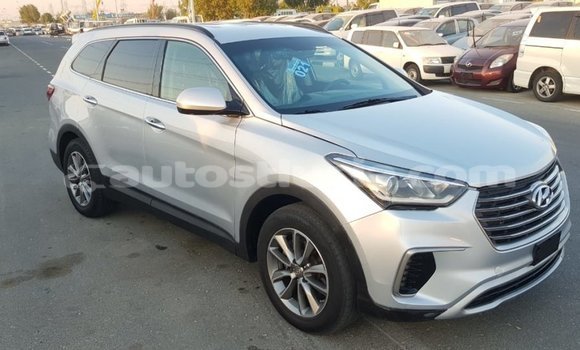 Buy Import Hyundai Santa Fe Other Car in Import - Dubai in Anse-la-Raye Buy Import Hyundai Santa Fe Other Car in Import - Dubai in Anse-la-Raye