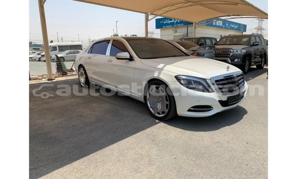 Buy Import Mercedes-Benz 190 (W201) White Car in Import - Dubai in Anse-la-Raye Buy Import Mercedes-Benz 190 (W201) White Car in Import - Dubai in Anse-la-Raye