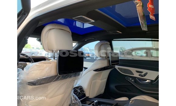 Buy Import Mercedes-Benz 190 (W201) White Car in Import - Dubai in Anse-la-Raye Buy Import Mercedes-Benz 190 (W201) White Car in Import - Dubai in Anse-la-Raye
