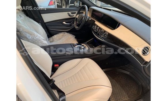Buy Import Mercedes-Benz 190 (W201) White Car in Import - Dubai in Anse-la-Raye Buy Import Mercedes-Benz 190 (W201) White Car in Import - Dubai in Anse-la-Raye