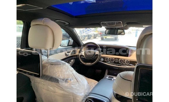 Buy Import Mercedes-Benz 190 (W201) White Car in Import - Dubai in Anse-la-Raye Buy Import Mercedes-Benz 190 (W201) White Car in Import - Dubai in Anse-la-Raye