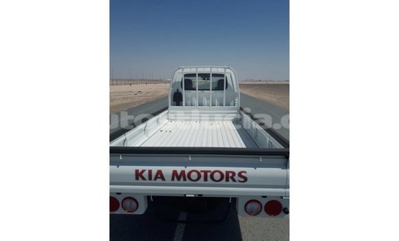 Buy Import Kia Rio White Car in Import - Dubai in Anse-la-Raye Buy Import Kia Rio White Car in Import - Dubai in Anse-la-Raye