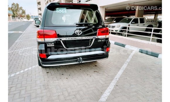 Acheter Import Voiture Toyota Land Cruiser Noir à Import - Dubai, Anse-la-Raye Acheter Import Voiture Toyota Land Cruiser Noir à Import - Dubai, Anse-la-Raye