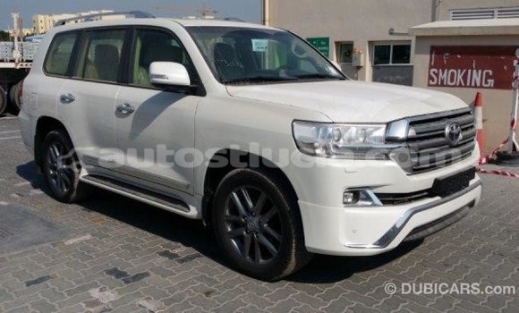 Buy Import Toyota Land Cruiser White Car in Import - Dubai in Anse-la-Raye Buy Import Toyota Land Cruiser White Car in Import - Dubai in Anse-la-Raye