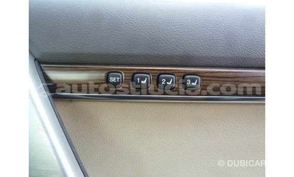 Buy Import Toyota Land Cruiser Black Car in Import - Dubai in Anse-la-Raye Buy Import Toyota Land Cruiser Black Car in Import - Dubai in Anse-la-Raye