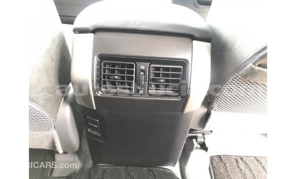 Acheter Import Voiture Toyota Land Cruiser Noir à Import - Dubai, Anse-la-Raye Acheter Import Voiture Toyota Land Cruiser Noir à Import - Dubai, Anse-la-Raye