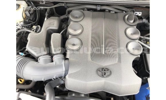 Acheter Import Voiture Toyota Land Cruiser Noir à Import - Dubai, Anse-la-Raye Acheter Import Voiture Toyota Land Cruiser Noir à Import - Dubai, Anse-la-Raye