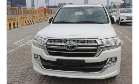 Buy Import Toyota Land Cruiser White Car in Import - Dubai in Anse-la-Raye Buy Import Toyota Land Cruiser White Car in Import - Dubai in Anse-la-Raye