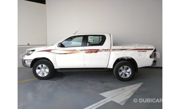Buy Import Toyota Hilux White Car in Import - Dubai in Anse-la-Raye Buy Import Toyota Hilux White Car in Import - Dubai in Anse-la-Raye
