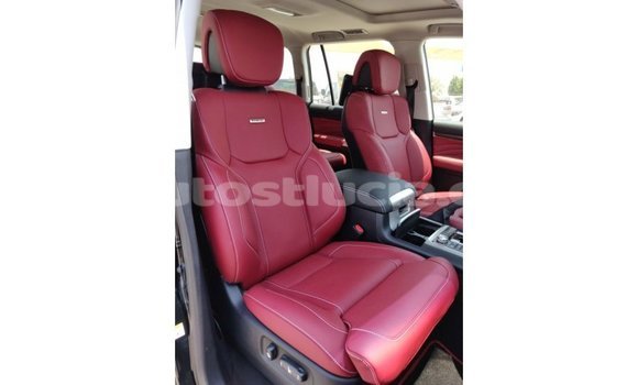 Buy Import Toyota Land Cruiser Black Car in Import - Dubai in Anse-la-Raye Buy Import Toyota Land Cruiser Black Car in Import - Dubai in Anse-la-Raye
