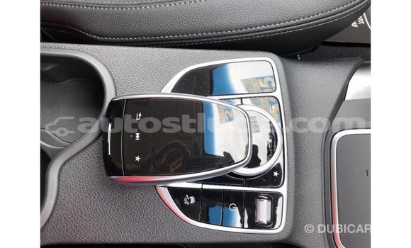 Acheter Import Voiture Mercedes-Benz 250 Bleu à Import - Dubai, Anse-la-Raye Acheter Import Voiture Mercedes-Benz 250 Bleu à Import - Dubai, Anse-la-Raye