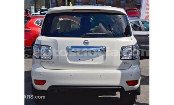 Buy Import Nissan Patrol White Car in Import - Dubai in Anse-la-Raye Buy Import Nissan Patrol White Car in Import - Dubai in Anse-la-Raye